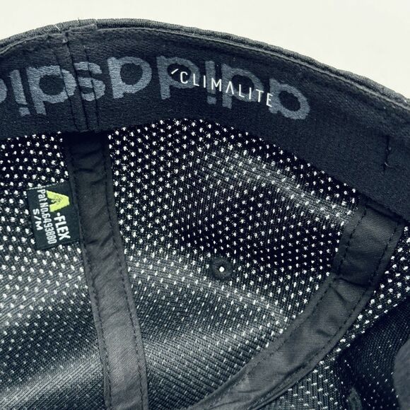 Adidas Climalite Hat Cap A-Flex Fit Size S / M Black White Gray Embroidered NWOT - Picture 6 of 6